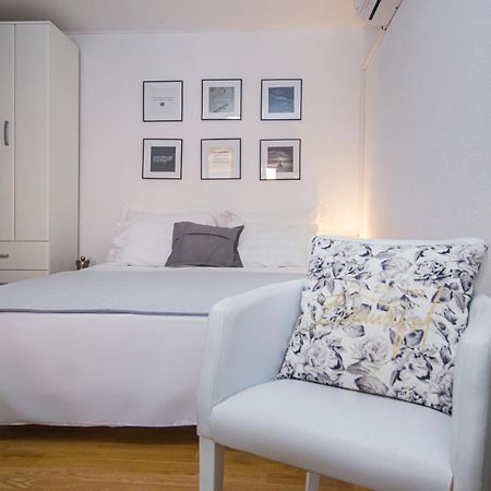 Apartmani Leo-Marin Makarska Exterior photo