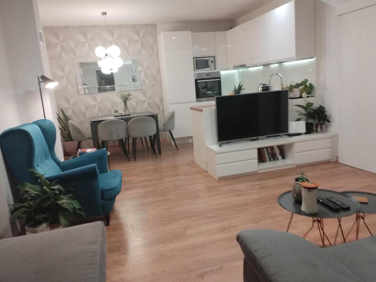 Apartmani Leo-Marin Makarska Exterior photo